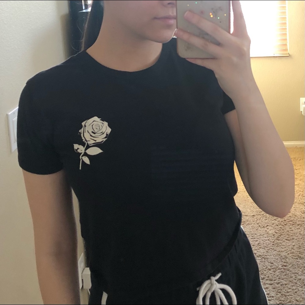 Black T-Shirt With Rose From Forever 21!